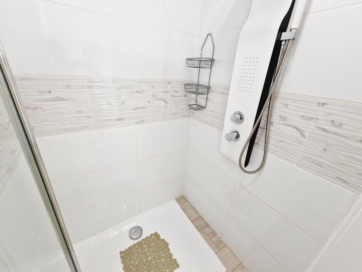 Daniel Beachfront, 2 Rooms Wifi Free Playa de las Americas  Exterior photo